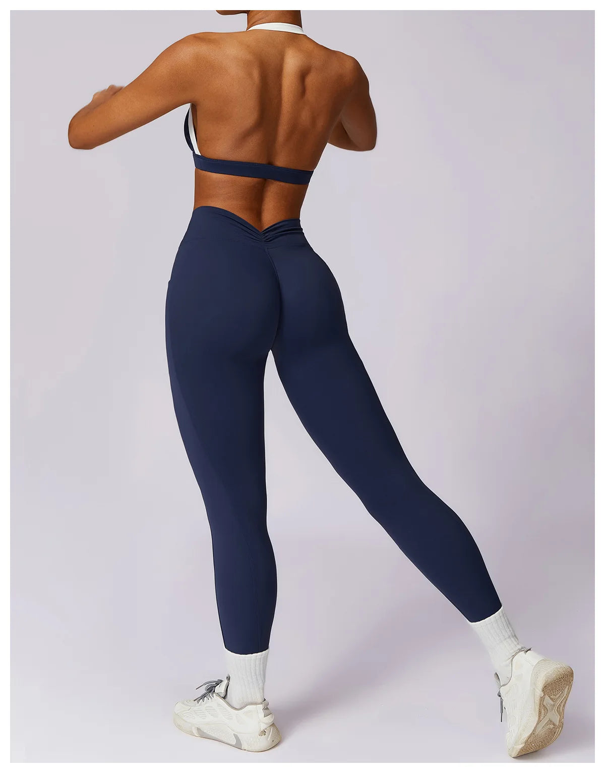 2-Piece Backless Gym Set – Quick-Dry Leggings & Fitness Top