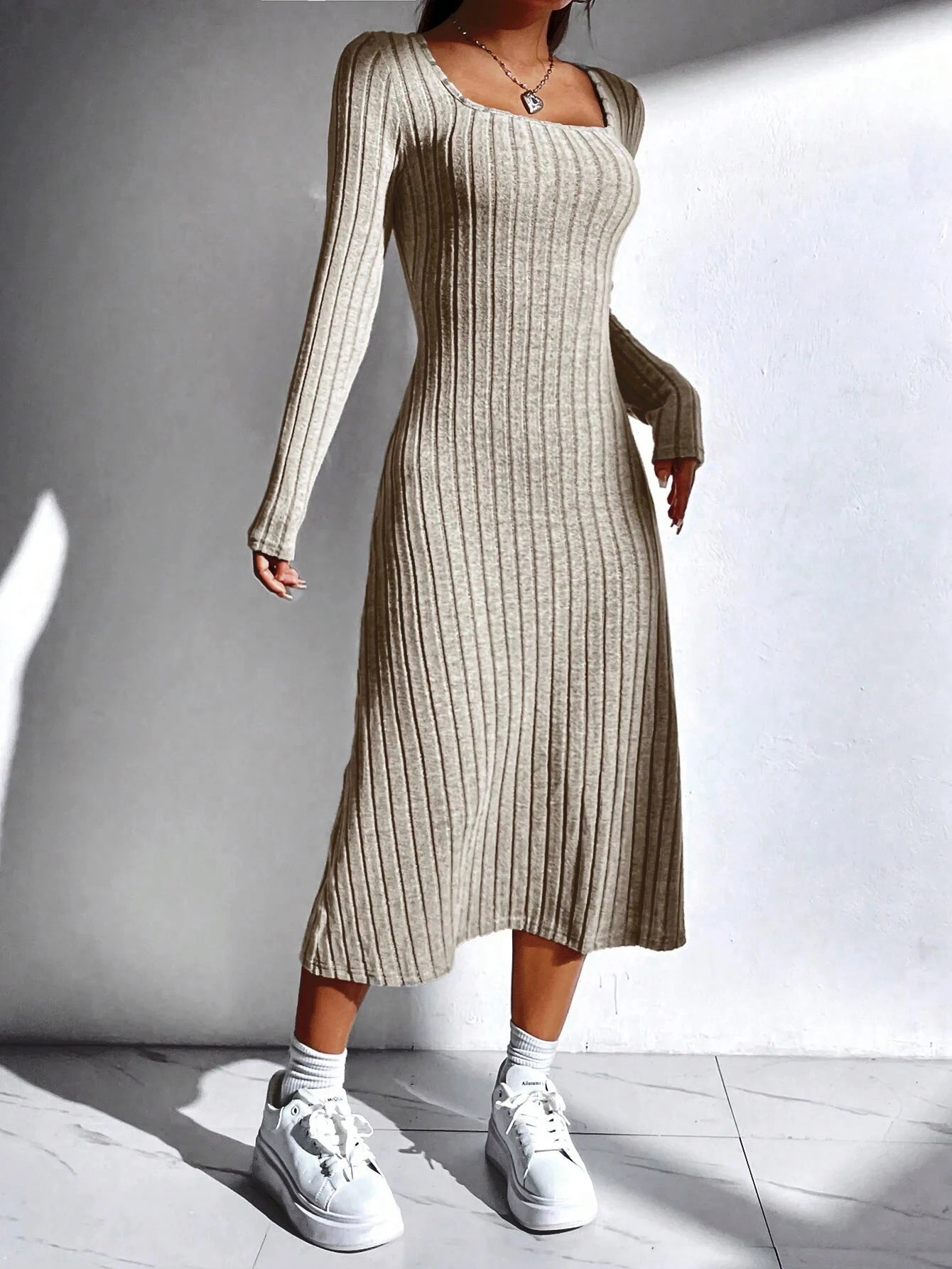 Long Sleeve Dress – Elegant Autumn & Winter Style