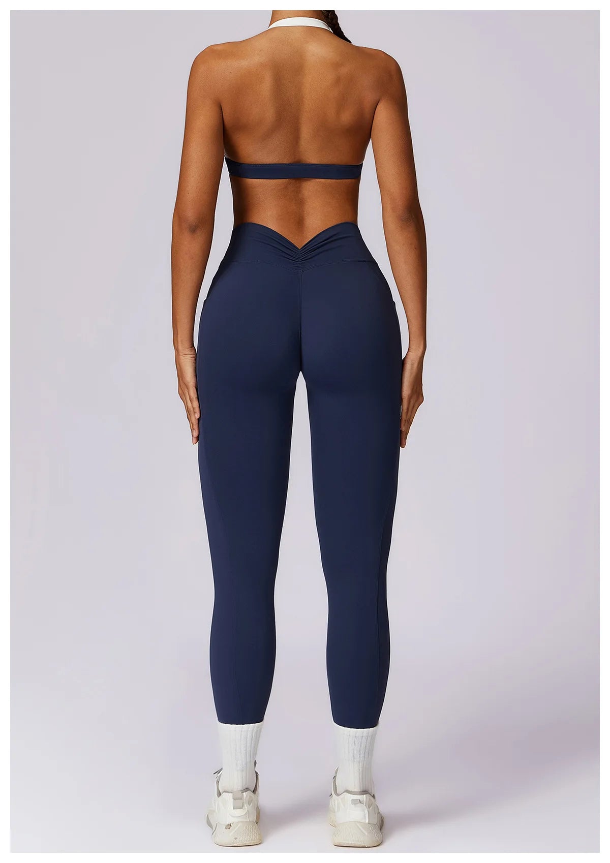 2-Piece Backless Gym Set – Quick-Dry Leggings & Fitness Top