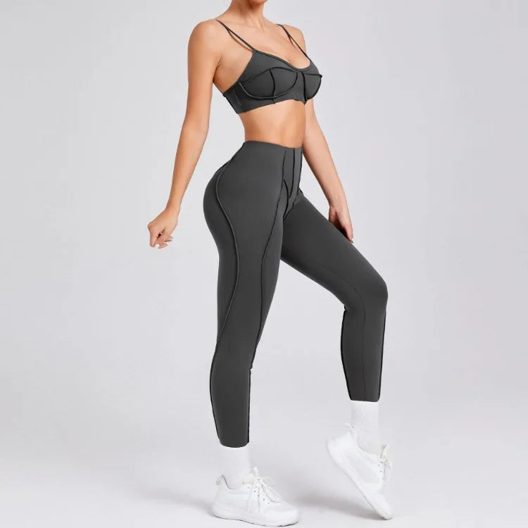 Seamless High-Waist Yoga Set with Hip-Lifting Leggings and Backless Bra