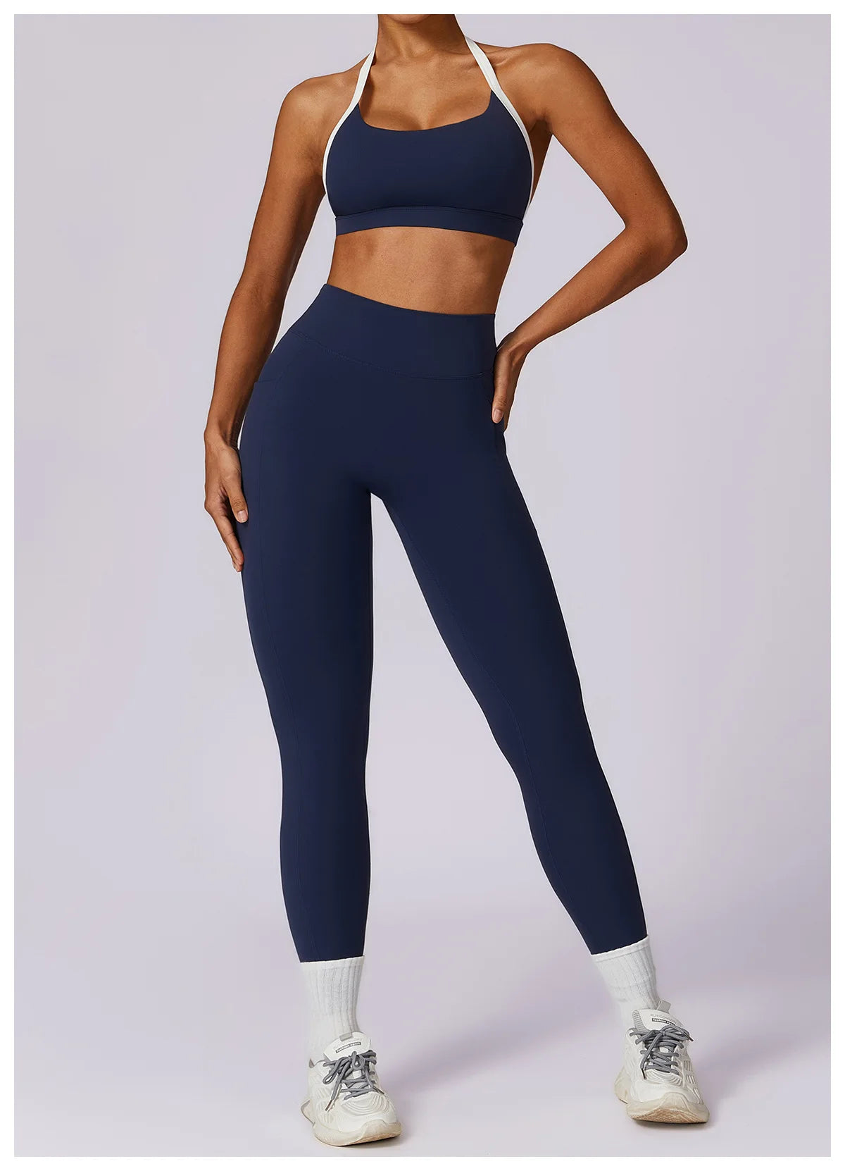 2-Piece Backless Gym Set – Quick-Dry Leggings & Fitness Top