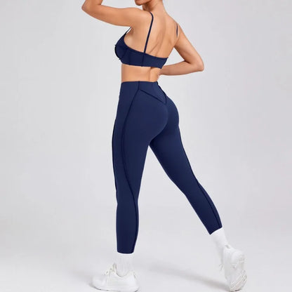 Seamless High-Waist Yoga Set with Hip-Lifting Leggings and Backless Bra