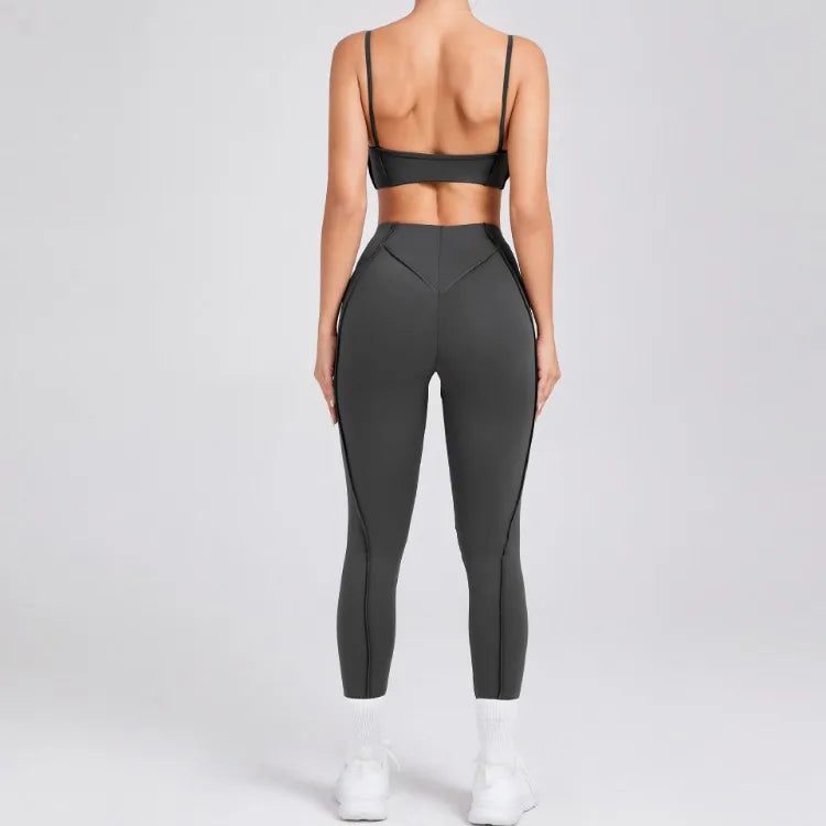 Seamless High-Waist Yoga Set with Hip-Lifting Leggings and Backless Bra