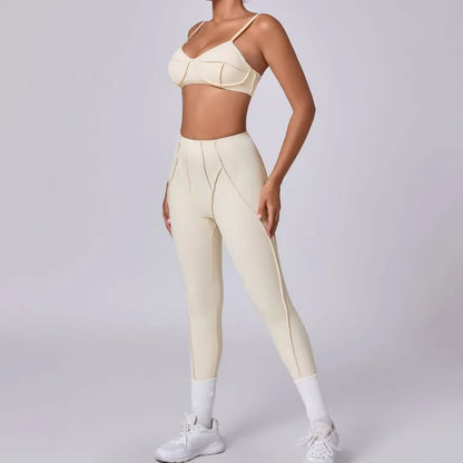 Seamless High-Waist Yoga Set with Hip-Lifting Leggings and Backless Bra